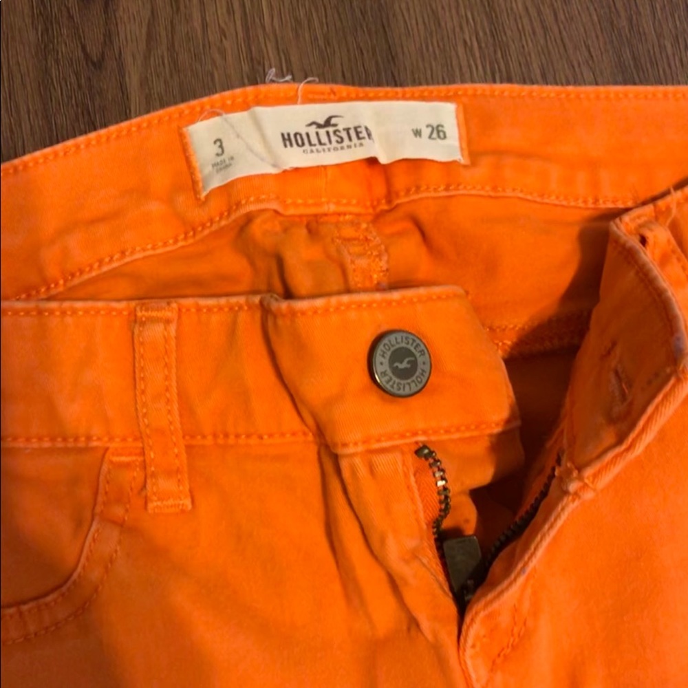 Hollister Junior size 3